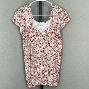 707 - Torrid NWOT White/Pink Floral Short Sleeve Top Size 0 (Large)